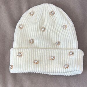 Best beanies Cream embellished Knit Beanie